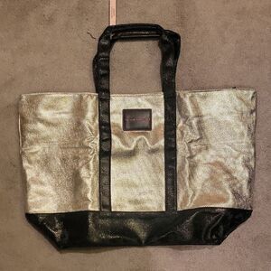 NWT Victoria's Secret Silver/black Metallic Tote